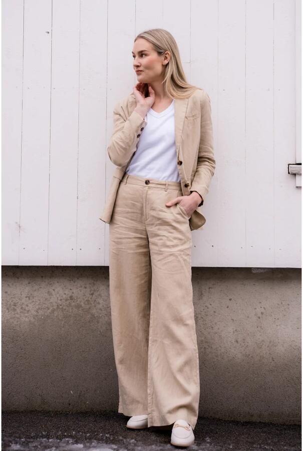 Part Two Delicate Linnen Blazer met Relaxte Pasvorm Beige Dames