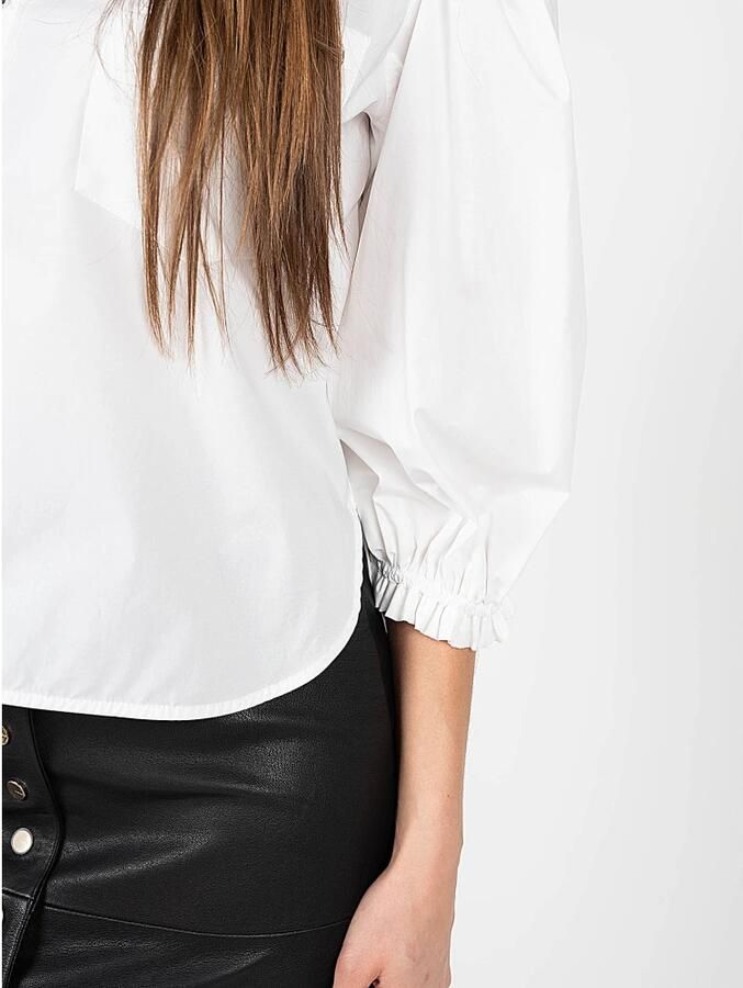 Pinko Losvallende Overhemd met Knopen Kraag en Lange Mouwen White Dames