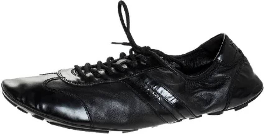 Prada Vintage Pre-owned Leather sneakers Zwart Heren