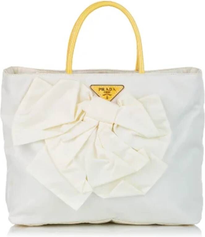 Prada Vintage Pre-owned Nylon prada-bags White Dames