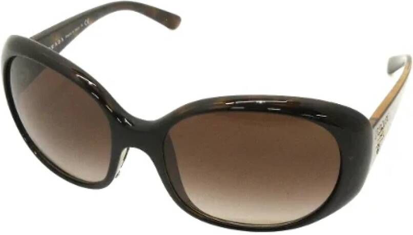 Prada Vintage Pre-owned Plastic sunglasses Bruin Dames