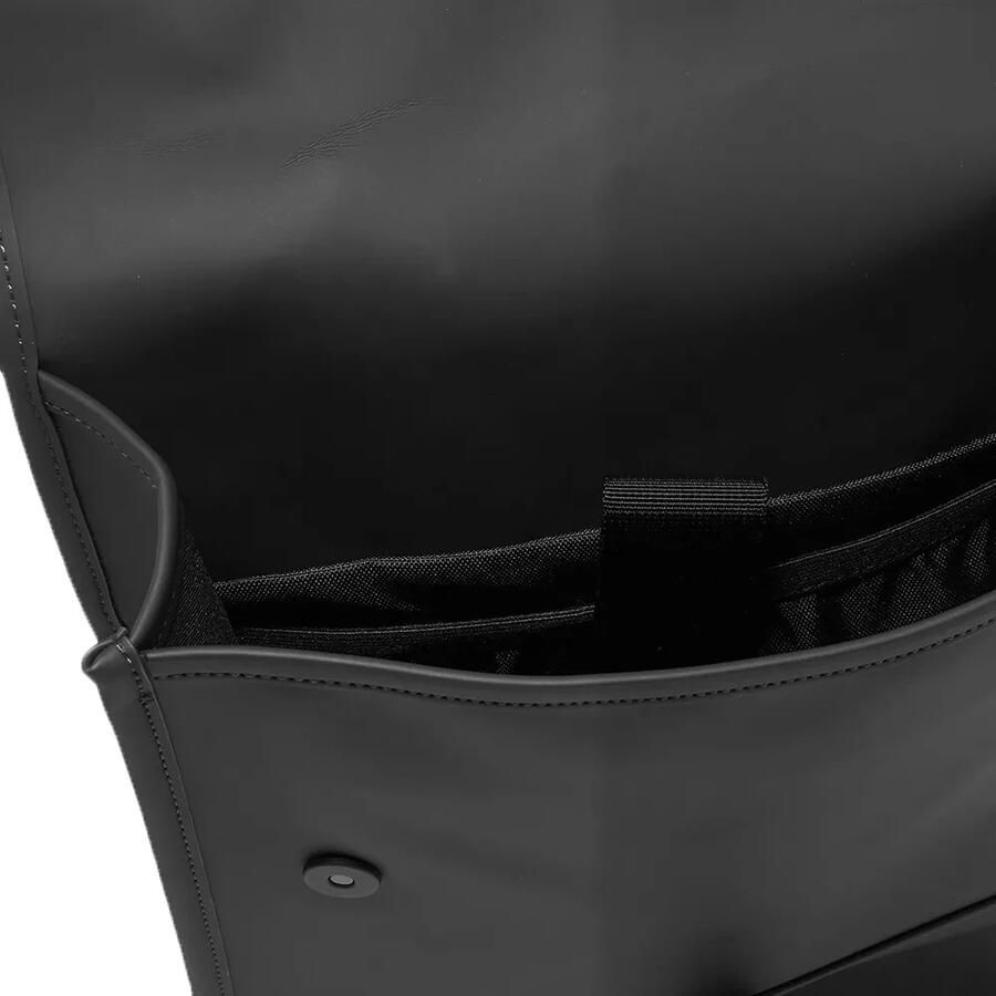 Rains Compacte Waterdichte Rugzak met Laptopvak Black Unisex - Foto 3