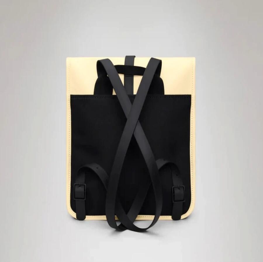 Rains Waterdichte PU Rugzak met Klep Beige Heren - Foto 3