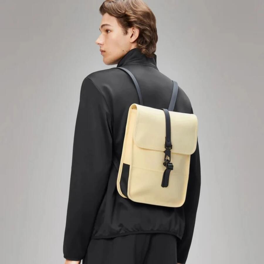 Rains Waterdichte PU Rugzak met Klep Beige Heren