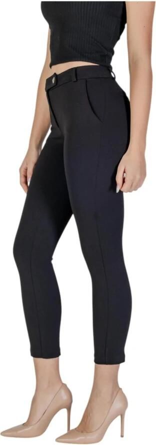 RINASCIMENTO Zwarte Polyester Sigarettenbroek Black Dames