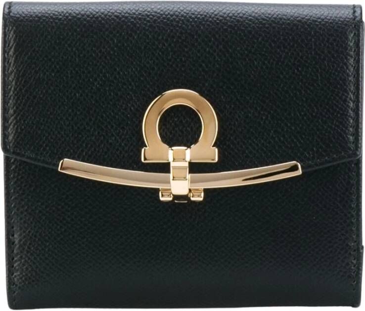 Salvatore Ferragamo Elegante Zwarte Leren Portemonnee met Overslag Sluiting Zwart Dames