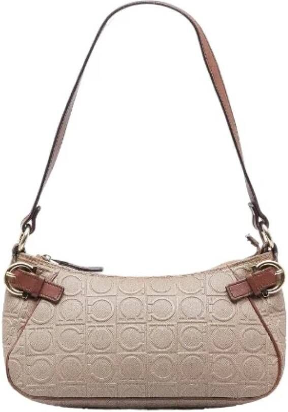 Salvatore Ferragamo Pre-owned Canvas shoulder-bags Beige Dames