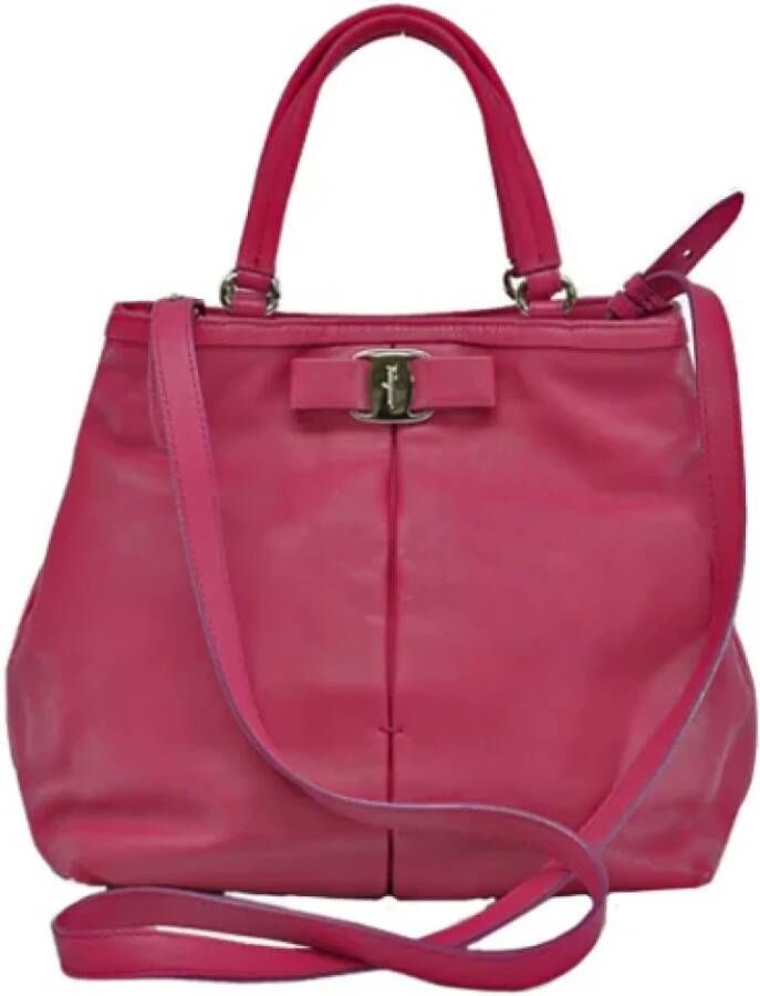 Salvatore Ferragamo Pre-owned Fabric handbags Roze Dames