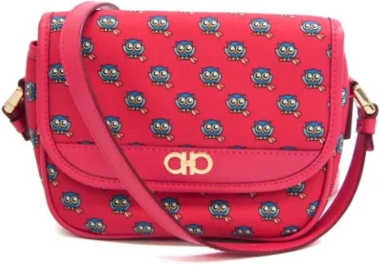 Salvatore Ferragamo Pre-owned Fabric shoulder-bags Roze Dames