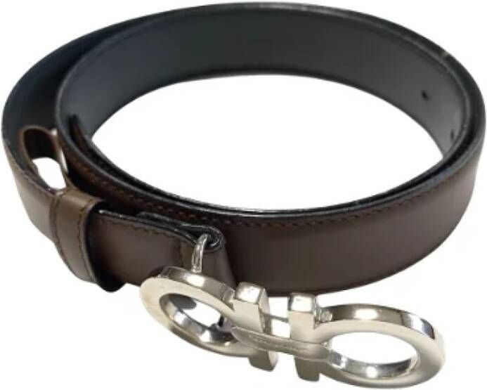 Salvatore Ferragamo Pre-owned Leather belts Bruin Dames