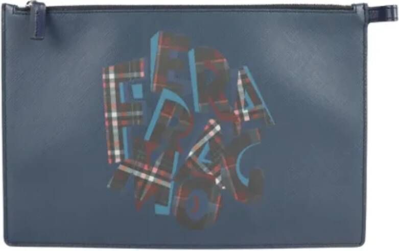 Salvatore Ferragamo Pre-owned Leather clutches Blauw Dames