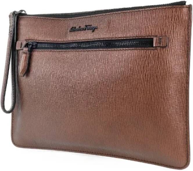 Salvatore Ferragamo Pre-owned Leather clutches Bruin Dames