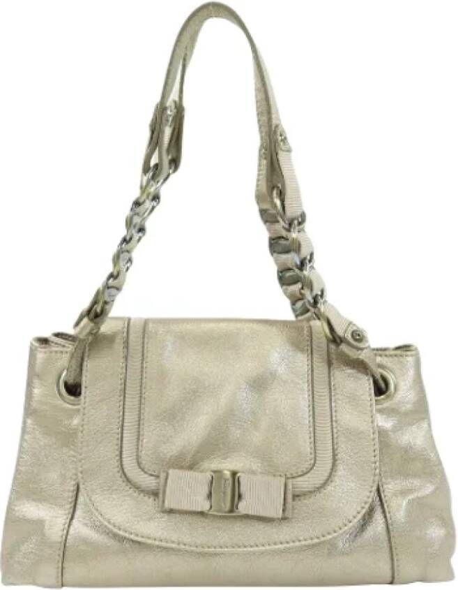 Salvatore Ferragamo Pre-owned Leather handbags Geel Dames