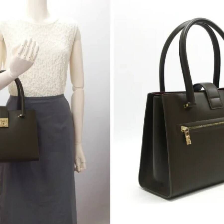 Salvatore Ferragamo Pre-owned Leather handbags Groen Dames