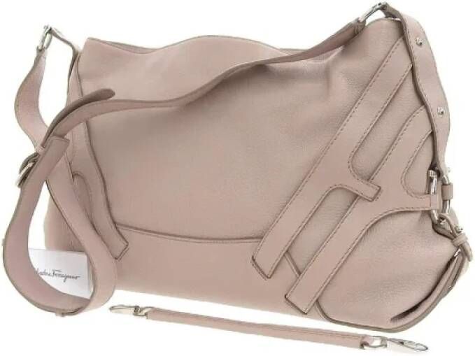Salvatore Ferragamo Pre-owned Leather shoulder-bags Roze Dames
