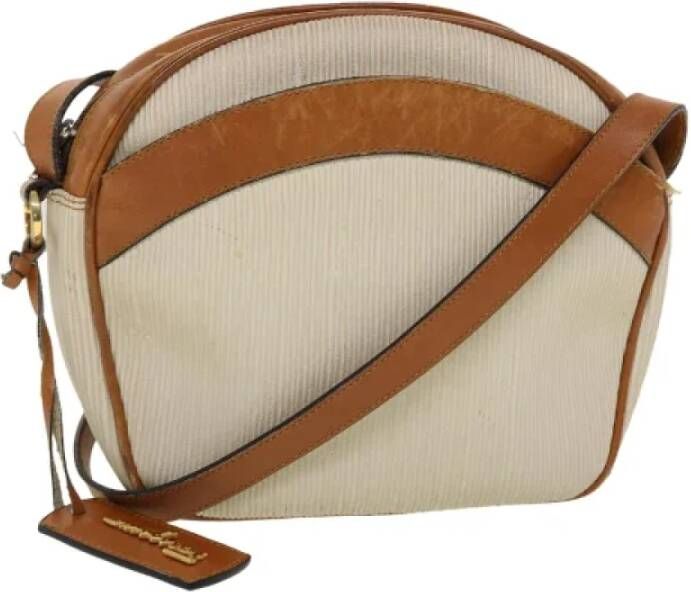 Salvatore Ferragamo Pre-owned Leather shoulder-bags Wit Dames
