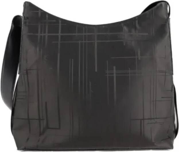 Salvatore Ferragamo Pre-owned Nylon shoulder-bags Zwart Dames