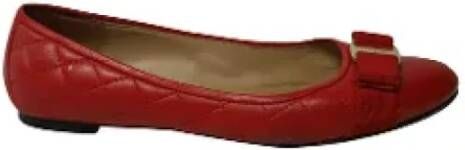 Salvatore Ferragamo Pre-owned Platte schoenen Rood Dames