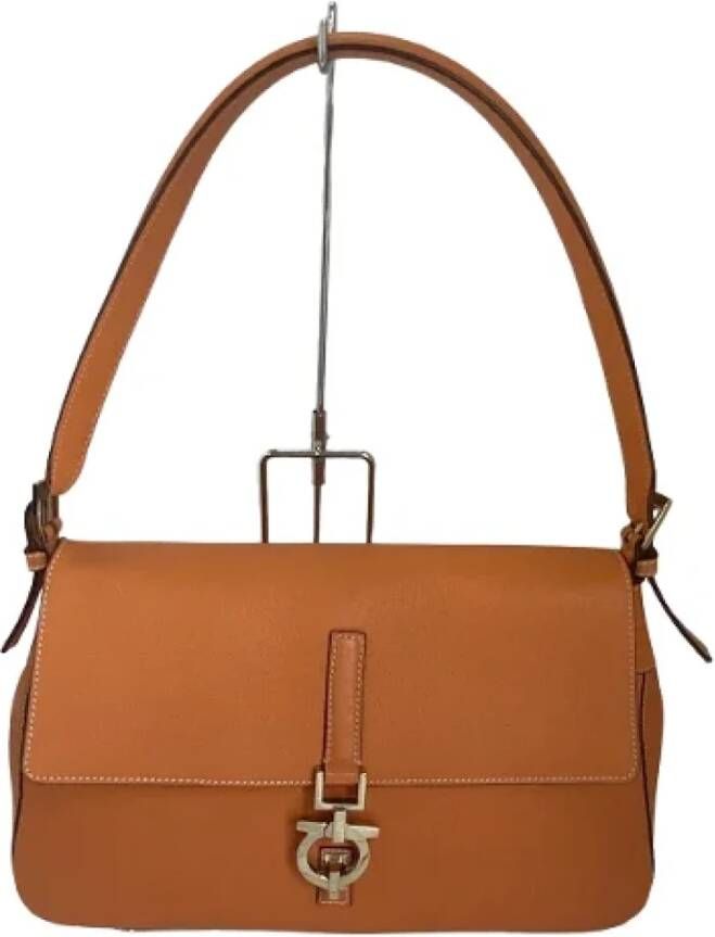 Salvatore Ferragamo Pre-owned Shoulder Bags Bruin Dames