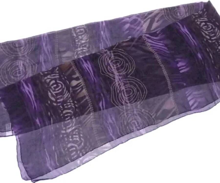 Salvatore Ferragamo Pre-owned Silk scarves Purple Dames
