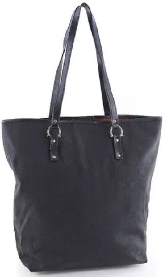 Salvatore Ferragamo Pre-owned Voldoende canvas-bakken Zwart Dames