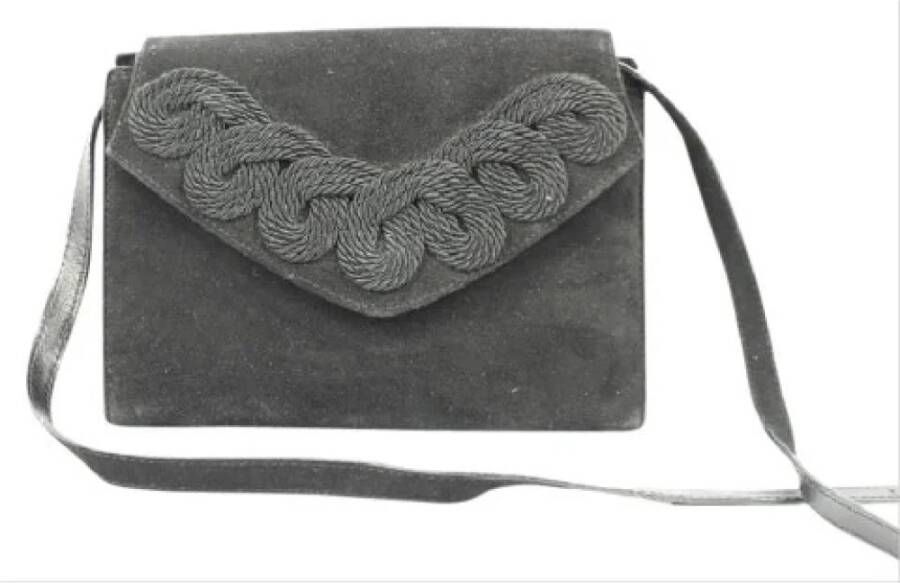 Salvatore Ferragamo Pre-owned Voldoende lederen klauwen Zwart Dames