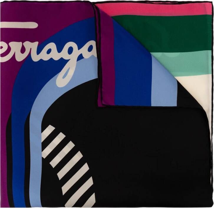 Salvatore Ferragamo Silk scarf Zwart Dames