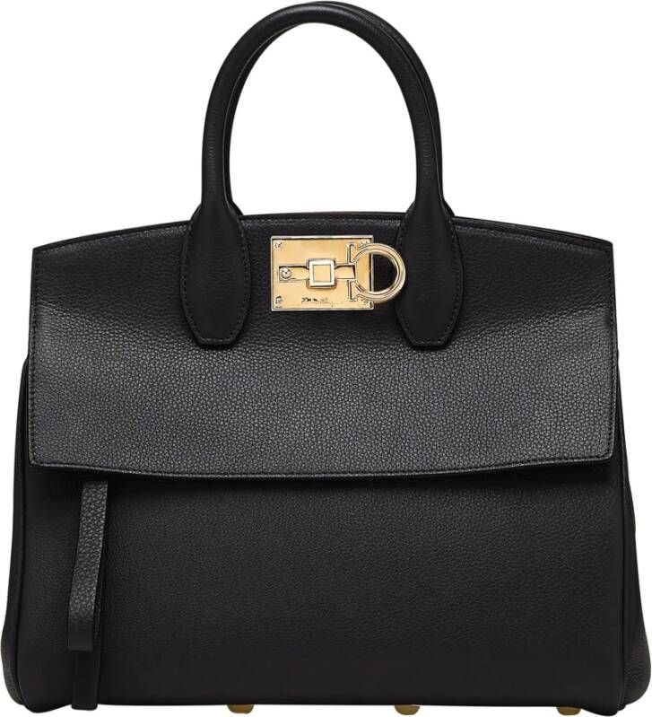 Salvatore Ferragamo Zwarte Studio Tas Elegant en Ruim Zwart Dames