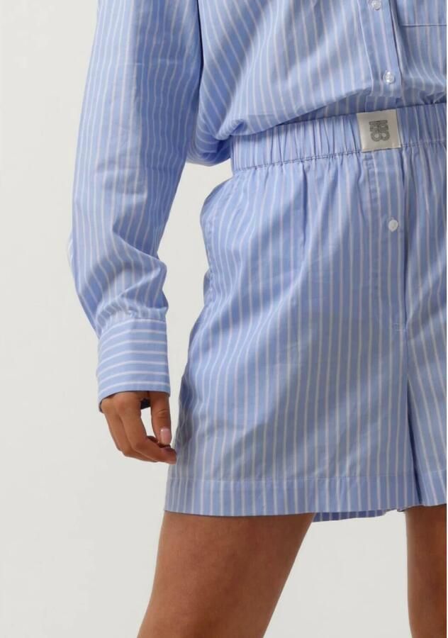 SECOND FEMALE Dames Broeken Amale Shorts Lichtblauw