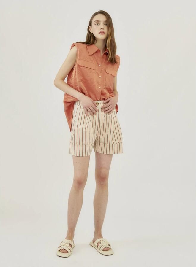 Silvian Heach Korte shorts met plooien en omslagen Beige Dames - Foto 4