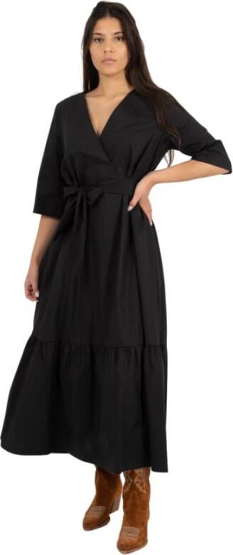 Solotre Maxi Dresses Zwart Dames