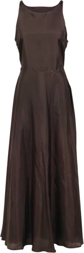Solotre Midi Dresses Bruin Dames