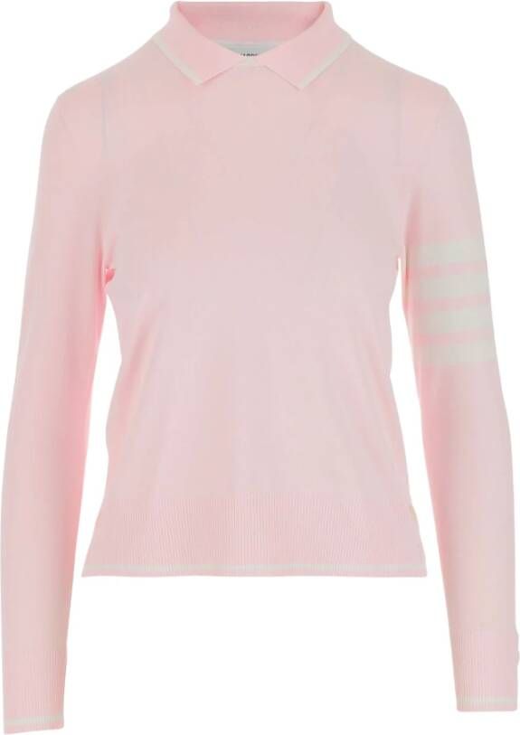 Thom Browne Pullover made of stretch viscose jersey Polo collar Contrasting 4 Bar detail on left sleeve Long sleeves Ribbed hems Contrasting edges Pink white Made in Italy Composition: 75% viscose 25% polyester Roze Dames