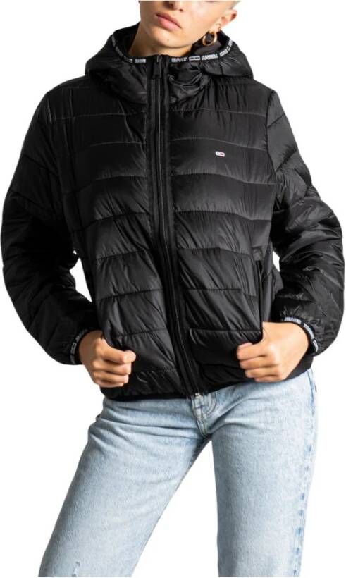 TOMMY JEANS Gewatteerde jas TJW Quilted Tape Hooded Jacket met -merklabel