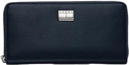 Tommy Jeans Grote Portemonnee Blauw Model Blue Dames