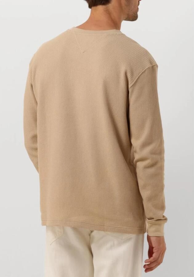 Tommy Jeans regular fit longsleeve met logo en textuur gentle gold - Foto 2