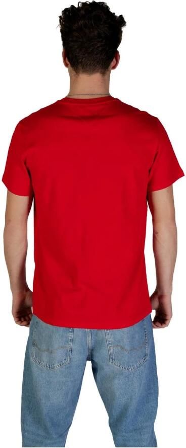 Tommy Jeans Plus Shirt met ronde hals TJM SLIM ENTRY GRAPHIC TEE EXT in grote maten met logo-borduursel op de mouw