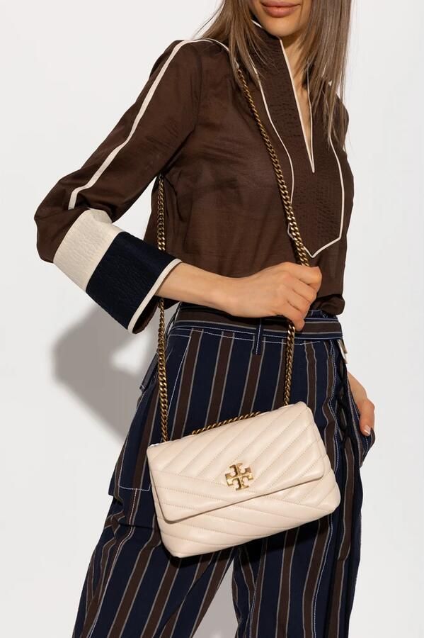TORY BURCH Crossbody bags Kira Chevron Small Convertible Shoulder Bag in crème - Foto 4