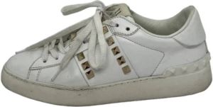 Valentino Vintage Pre-owned Leather sneakers Wit Dames