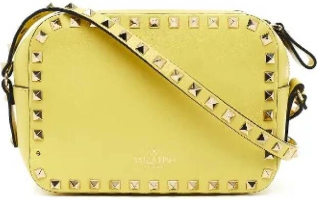 Valentino Vintage Voldoende lederen schouderzakken Geel Dames