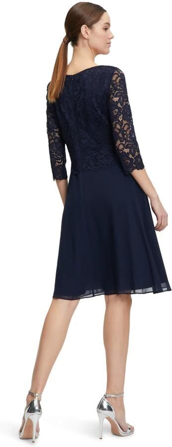 Vera Mont Kanten Cocktailjurk Elegant V-hals Blue Dames