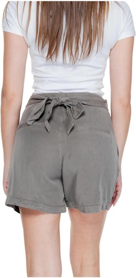 Vero moda soepel armygroentaupe lyocell relaxed fit short valt kleiner - Foto 3