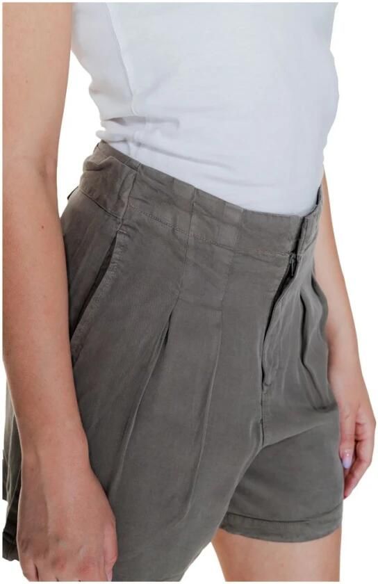 Vero moda soepel armygroentaupe lyocell relaxed fit short valt kleiner - Foto 2