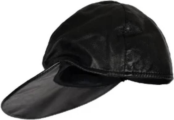 Versace Pre-owned Leather hats Zwart Dames