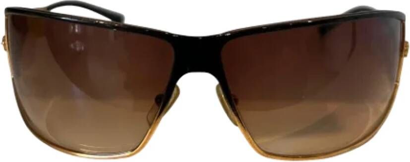 Versace Pre-owned Metal sunglasses Yellow Dames