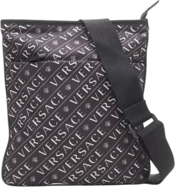 Versace Pre-owned Nylon handbags Zwart Dames