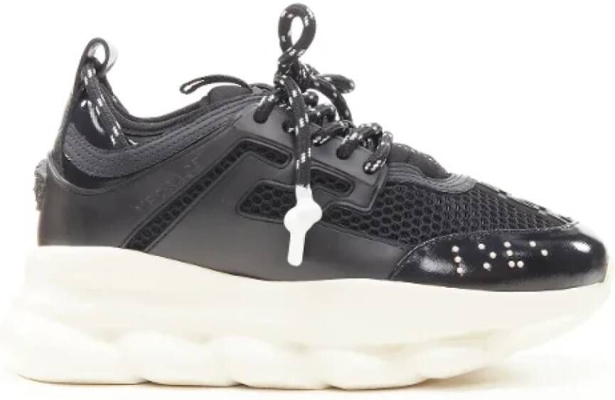 Versace Pre-owned Pre-owned Fabric sneakers Zwart Dames
