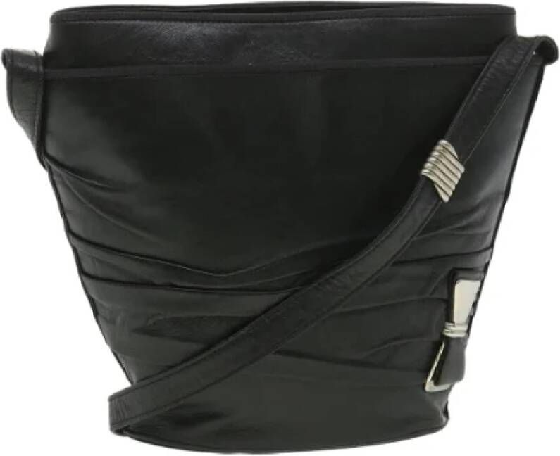 Versace Pre-owned Leather shoulder-bags Zwart Dames