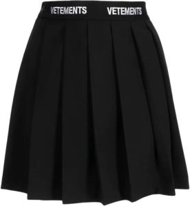 Vetements Short Skirts Zwart Dames