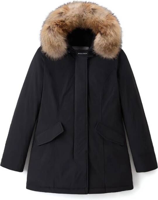 Woolrich Winterjas voor dames Blijf warm en stijlvol Black Dames